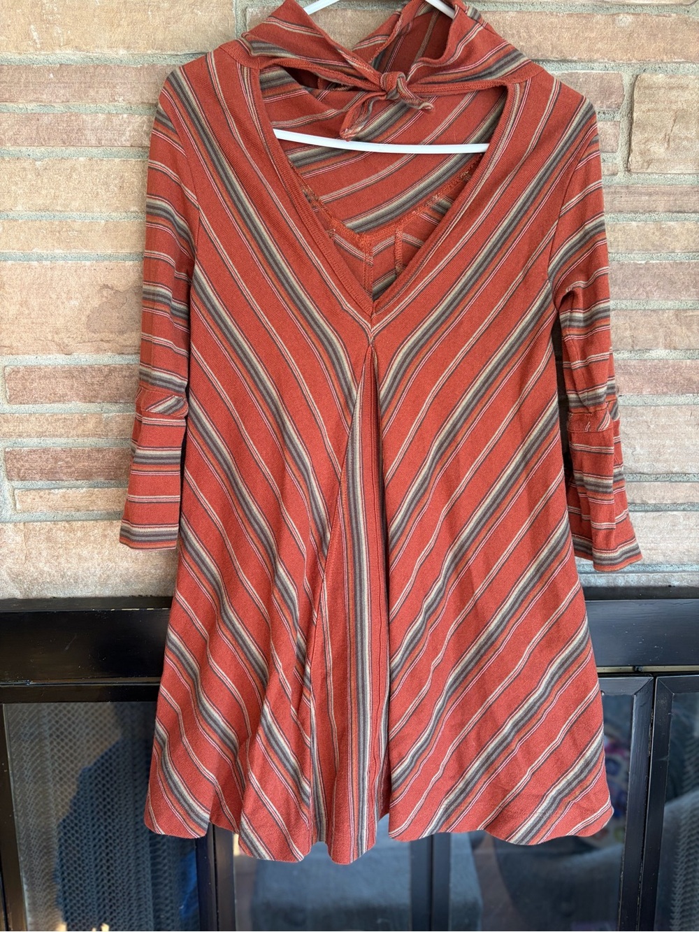 New Romantics Striped Rust V-Neck Tie-Neck Tunic Dress Top